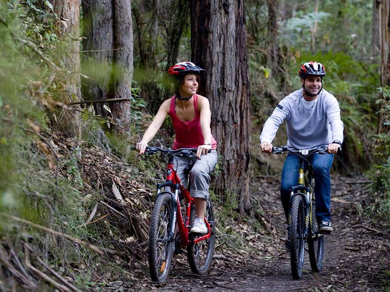 Is Colac, VIC a good place to live?