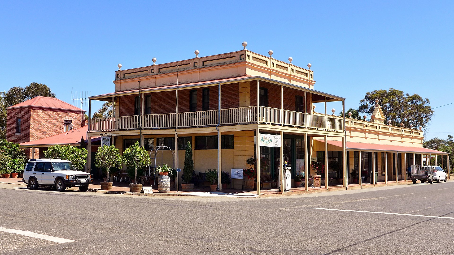 Is Broomehill Village, WA a good place to live?