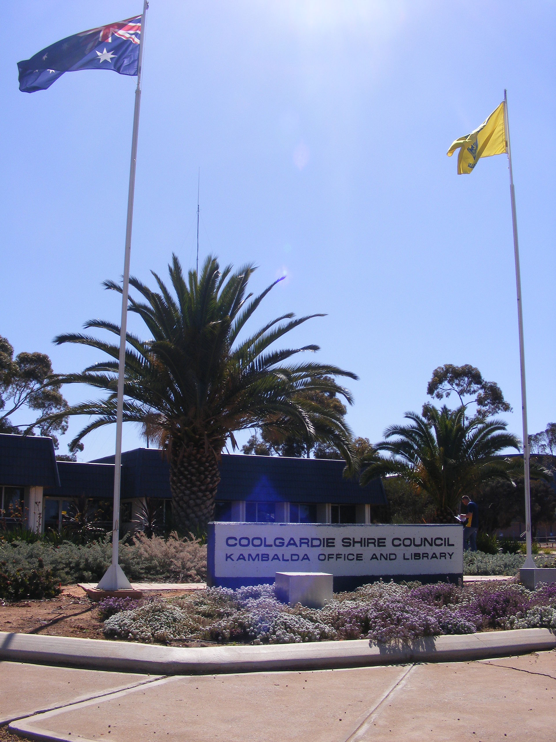 Is Kambalda East, WA a good place to live?